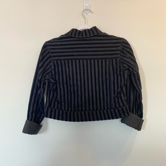 Black Urban Outfitters Cropped Jacket - Picture 4 of 5